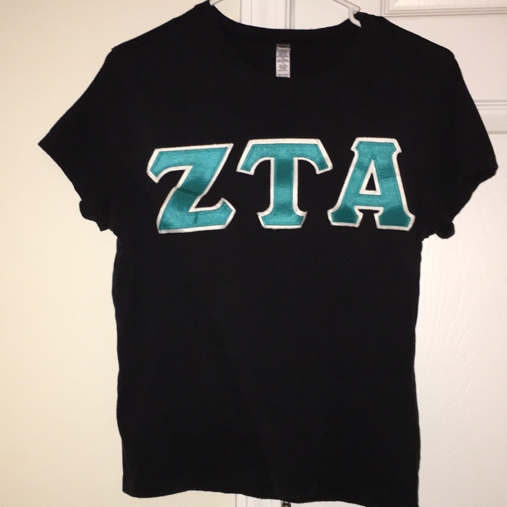 Zeta Tau Alpha stitch letter shirt